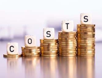 Higher taxes and fresh tariffs – fuel for corporate insolvencies?
